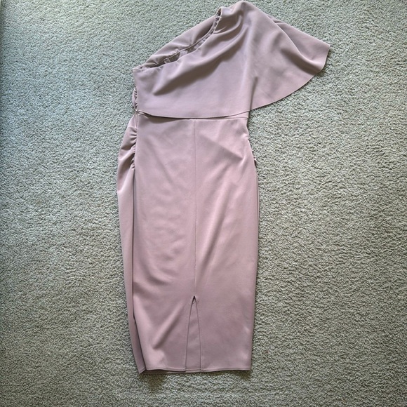 ASOS DESIGN Maternity One shoulder Cape Midi Dress (Size 4) - Picture 5 of 5